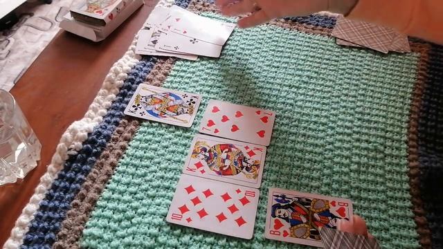 Крестовый, кого любит???цыганские гадание. смотреть онлайн