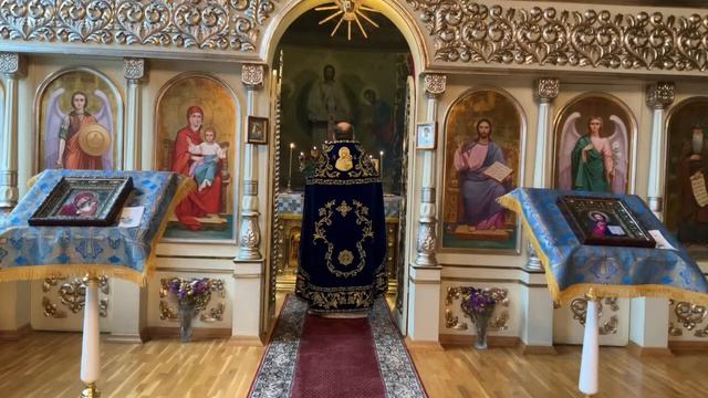 Богослужіння в день свята Казанської ікони Божої Матері. смотреть онлайн