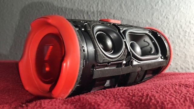 JBL Charge 5 Red ND! Bass Test смотреть онлайн