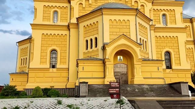 Нижний Новгород. Прогулка по Стрелке. Храм Александра Невского.Набережная для туристов. Пакгауз. смотреть онлайн
