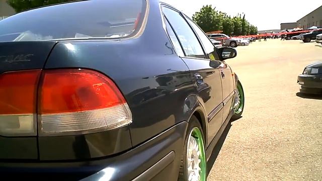 1996-1998 Honda Civic Forest Green SiR Sedan w/ infamous Rota Track R's смотреть онлайн