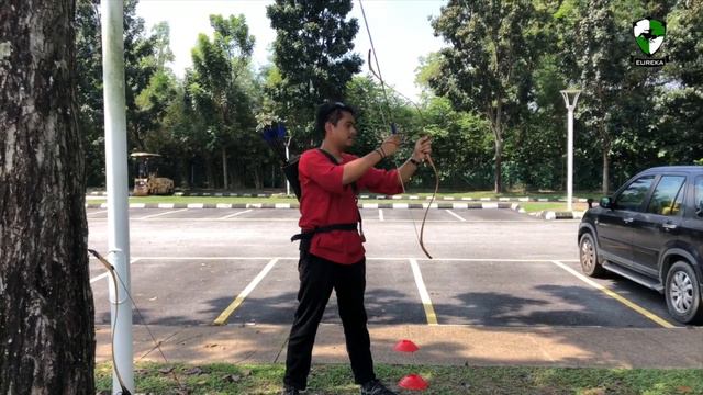 SALUKI DAMASCUS - A Premium Traditional Bow смотреть онлайн