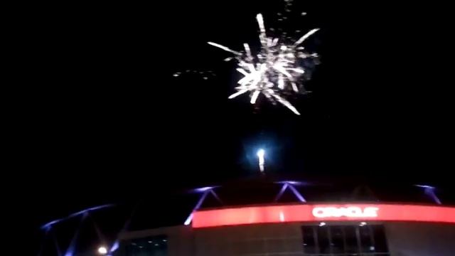 Fireworks at Oracle arena after Warriors game смотреть онлайн