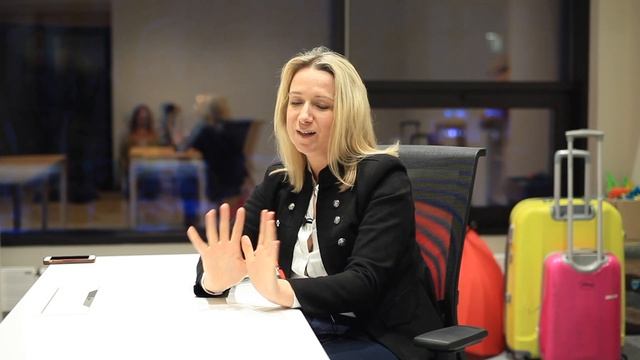 КАК РАБОТАЕТ СЕРВИС ЭКСПРЕСС-НЯНЬ PARASOLKA: ИСТОРИИ О КЛИЕНТАХ, ФОРМАТЫ, НЯНИ, ЛОКАЦИИ. смотреть онлайн