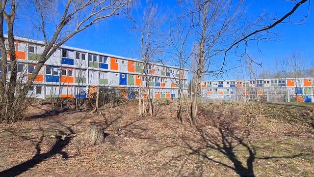 ⛺Где будут жить #украинские_беженцы в Германии? Camp for #Ukrainian refugees in Germany. смотреть онлайн