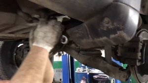 Ремонт трубки кондиционера Митсубиси Паджеро.