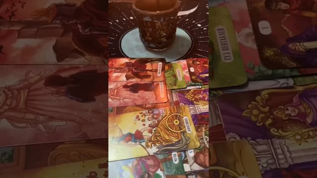 ЧТО ОН ДУМАЕТ ОБО МНЕ? КТО Я ДЛЯ НЕГО ⁉️ смотреть онлайн