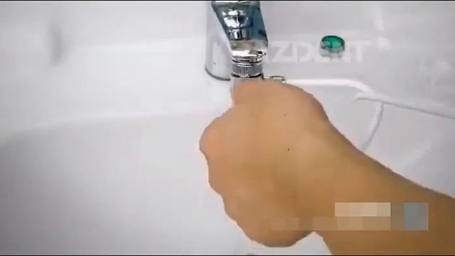 TapJet™ - Irrigador Oral para Torneira смотреть онлайн