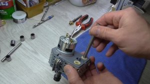 CNC 3018 доработка.  Убираю люфт оси Z.