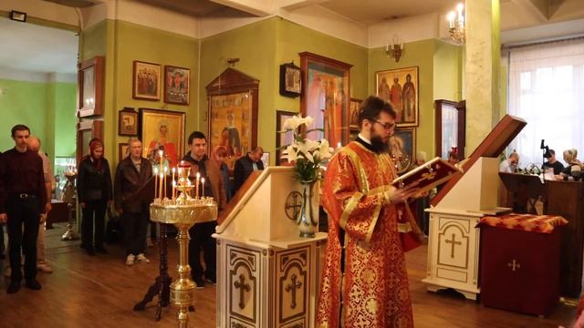 Чтение Апостола. Воскресная Литургия в неделю Жен мироносиц. 12 мая 2019 смотреть онлайн