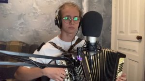 Муравейник на баяне | Кино