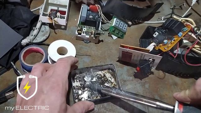 Як замінити вимикач на стабілізатора напруги Luxeon AVR-500D смотреть онлайн