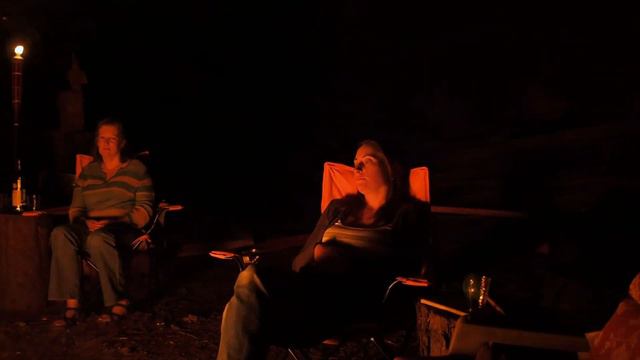 Roses around the Campfire смотреть онлайн
