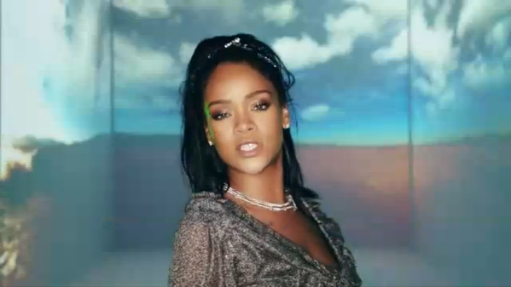 Calvin Harris - This Is What You Came For (Official Video) ft. Rihanna 2016 смотреть онлайн