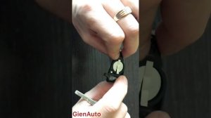 Как разобрать ключ рыбка Мерседес