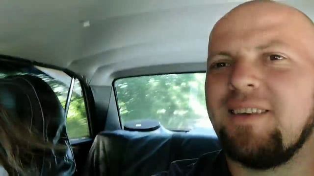 С Юрчиком на поле. Спасаемся от жары вкусным мохито)))) смотреть онлайн