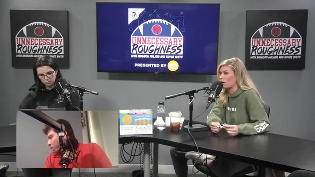How Kayce Smith Got To Barstool Sports - Unnecessary Roughness Episode 121 смотреть онлайн