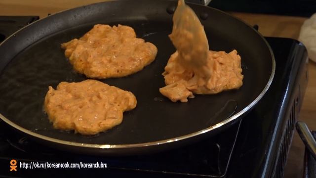Как приготовить традиционные корейские блинчики с кимчи (Часть 3) смотреть онлайн