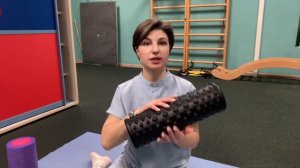 Упражнения для четырехглавой мышцы бедра на массажном ролике