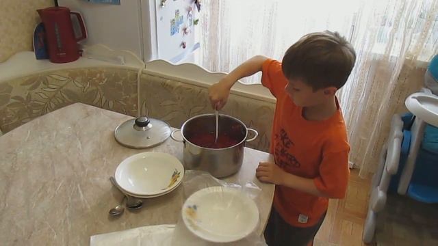 ЛАЙФХАК для лентяев | КАК НЕ МЫТЬ ПОСУДУ | Lifhak for lazy people смотреть онлайн