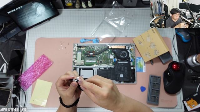 [분해-지루함주의!] ASUS 비보북 15 OLED M513UA L1284 смотреть онлайн