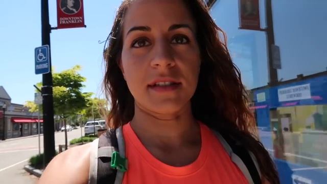 TIPS TO KEEP YOU SAFE! | Things I do while out and about to help me pay attention and stay safe! смотреть онлайн
