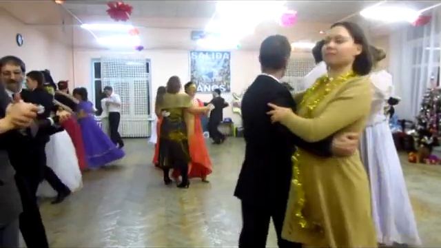 КИТ "Відлуння". Новогодний танцевальный вечер "Старые танцы о главном" смотреть онлайн