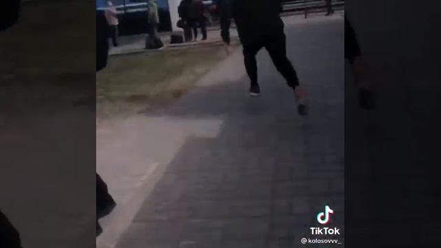 вот как надо встречать друзей армии смотреть онлайн