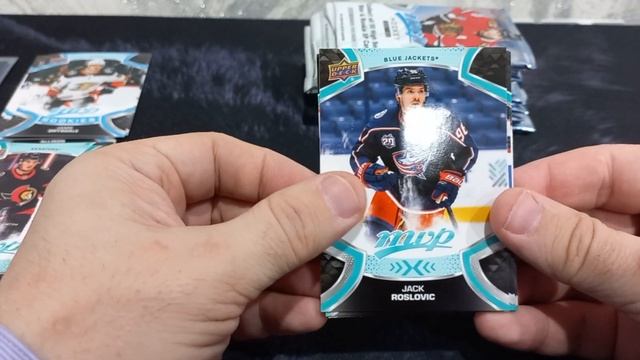 202122 Upper Deck MVP Hockey Hobby Box смотреть онлайн