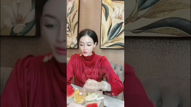 Eina Azman || Balik Dari Dubai & Bali.. Berat Naik Hampir 10kg ? смотреть онлайн