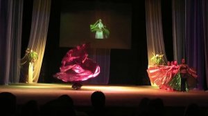 Танец с крыльями.