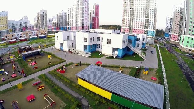 «Академический» сняли на летающую камеру смотреть онлайн