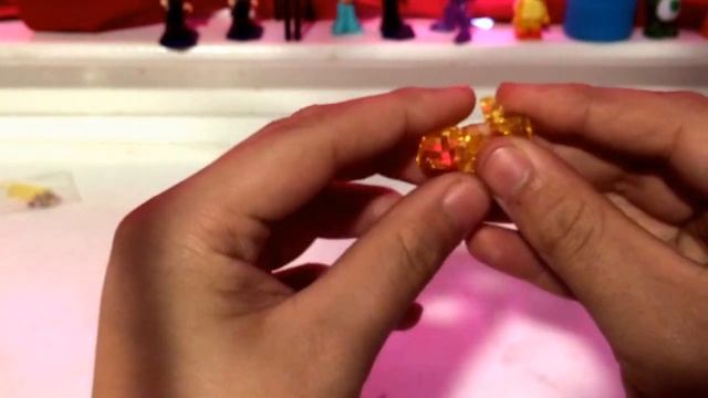 3D Crystal Puzzle Star Keychain смотреть онлайн