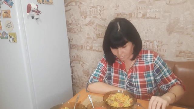 Мукбанг/плов, драники и Ютуб🤪 смотреть онлайн