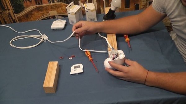 Как подключить и настроить датчик движения! Summer Resident.