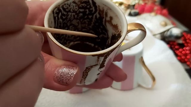ГАДАНИЕ НА КОФЕЙНОЙ ГУЩЕ: ИСПОЛНИТСЯ ЛИ ЗАДУМАННОЕ? ЧЕГО ОЖИДАТЬ? смотреть онлайн