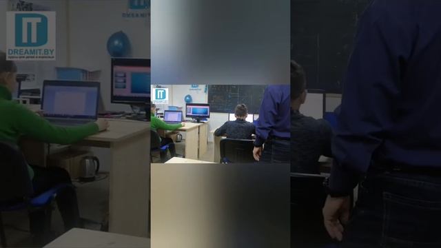 Первый урок по компьютерной грамотности в Солигорске смотреть онлайн