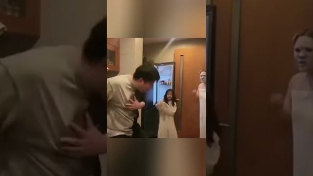 Хорошо, что ещё и тёща не пришла!! Инфаркт был бы! ?? смотреть онлайн