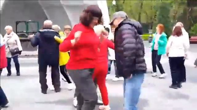 УКРАИНА ХАРЬКОВ ТАНЦЫ !!! МАЙ !!! УВЕЗИ МЕНЯ ТУДА!!!НОЫЙ СЕЗОН 2023!!! смотреть онлайн