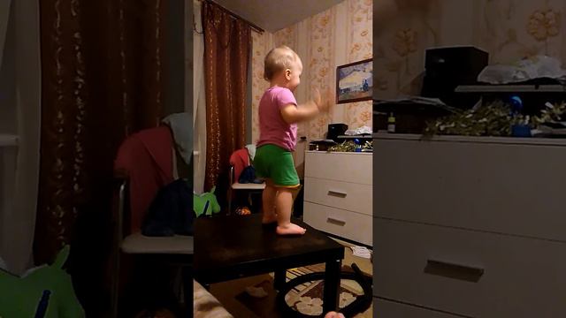 Маленький рокер жжет смотреть онлайн