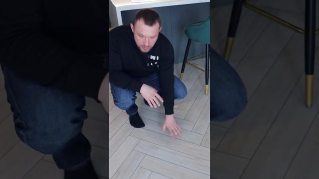 Главная фишка КВАРЦВИНИЛА. Современный ремонт квартир под ключ.ЖК Летний сад Дмитровский район смотреть онлайн