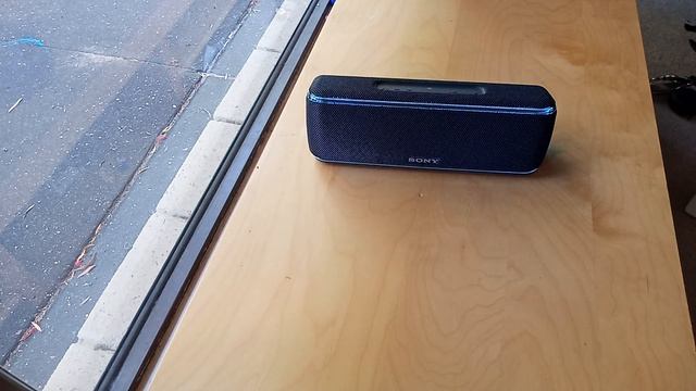Sony XB-41 Portable Bluetooth Speaker - Review смотреть онлайн