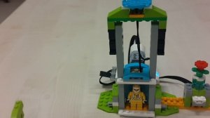 Elevator (Lift)  - Lego Wedo 2.0 Education Projects