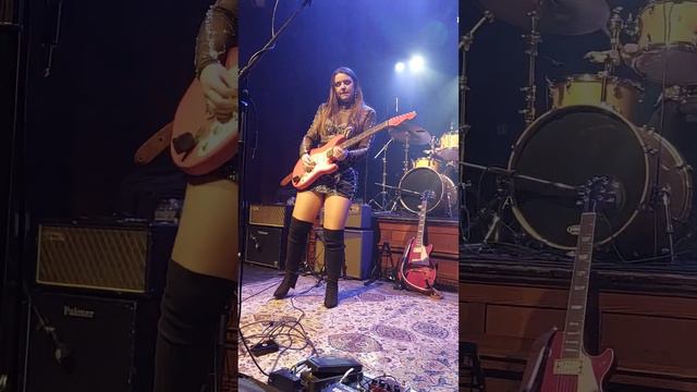 Ally Venable, 07.05.2023 im Piano смотреть онлайн