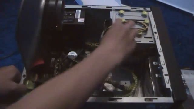 Asus Nvidia GeForce 750 Ti 2Gb Unboxing смотреть онлайн