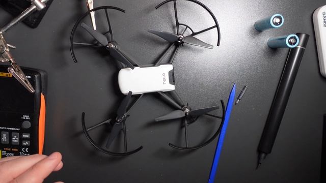 DJI Tello Dron Repair not charge, doesn't want to work : Fix смотреть онлайн