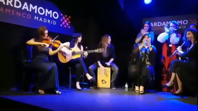 Flamenco Madrid • Cuadro Flamenco de mujeres el 8 de marzo смотреть онлайн