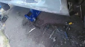 Обработка порогов кислотным грунтом боди перед покраской