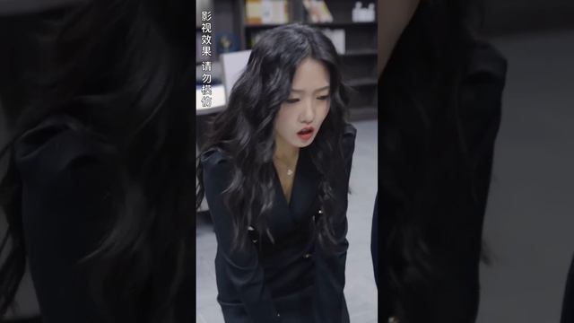 最愛的女人當他是廢物，殊不知他是當世最強男人！ 北境之王葉塵被老婆戴綠帽後，展現真正的實力讓她後悔！ #一代梟雄 смотреть онлайн