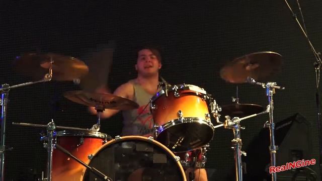 Keava - Тем, кто не успел проснуться (клубе "Театръ" 09.03.2015 - 2/6) смотреть онлайн